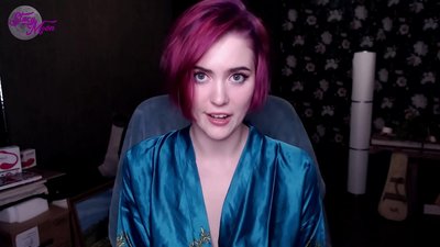 Instrução sobre masturbação de uma garota russa em inglês